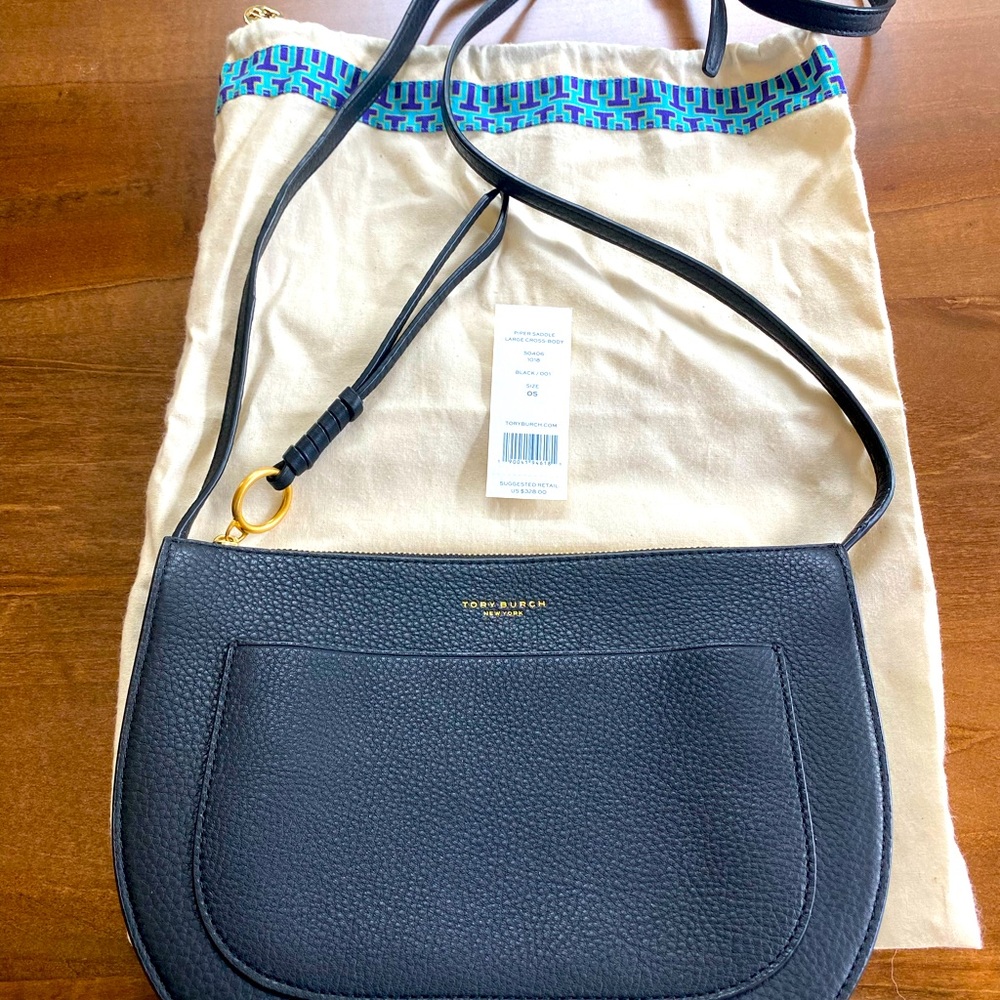 Brand new, never used Tory Burch Piper Saddle large crossbody; black w/ gold